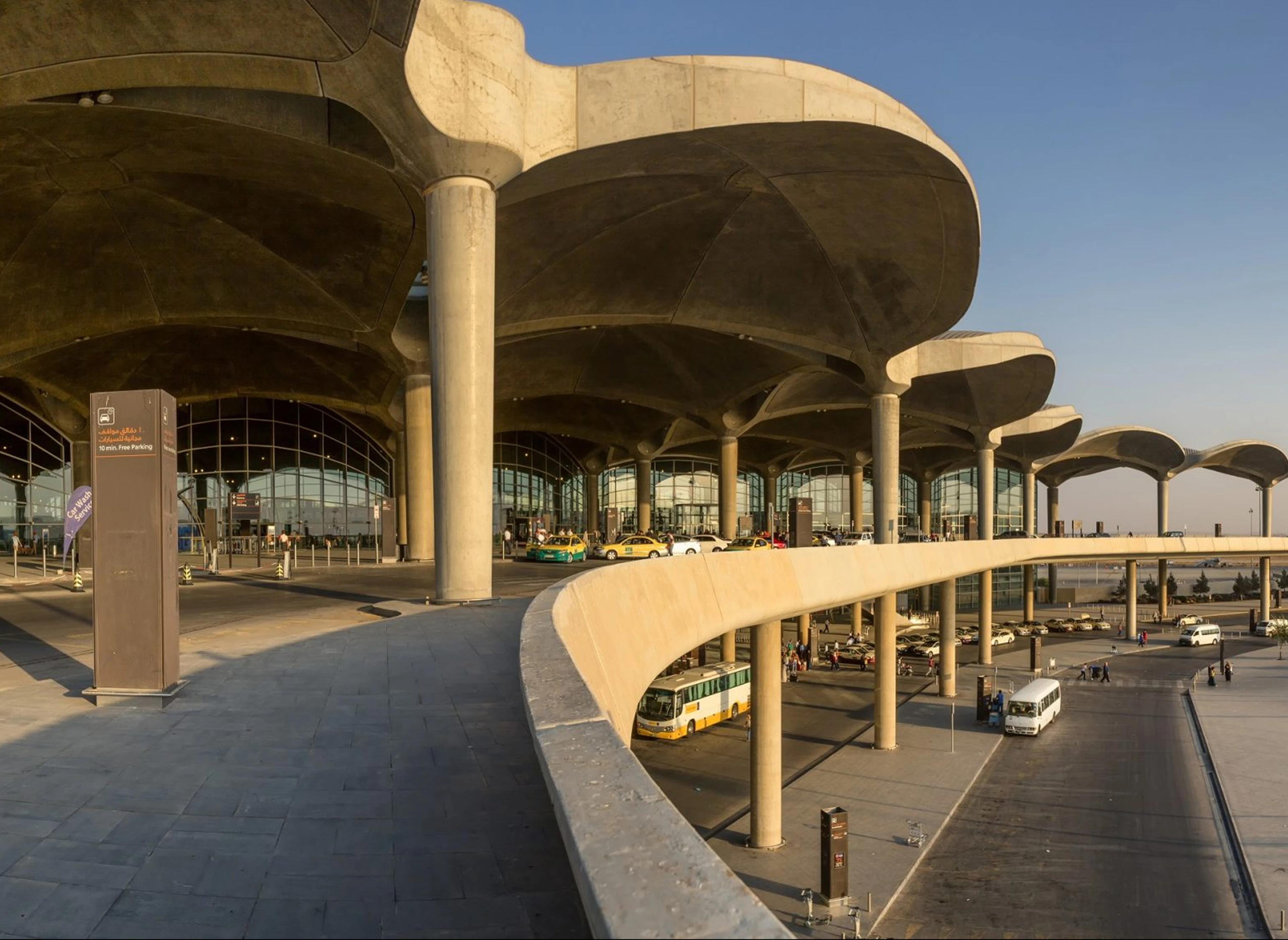 Executive Mercedes-E-Class